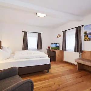 https://gasthaus-ulrichshogl.com-bavaria.com