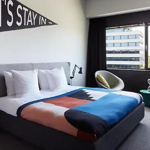 The Social Hub West 4 Star 4*, Амстердам Нидерланды
