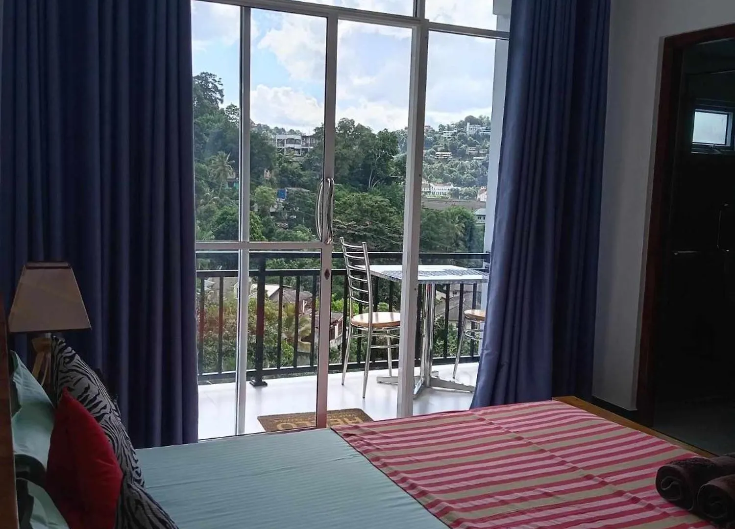 Cozy Homestay Kandy Guest house